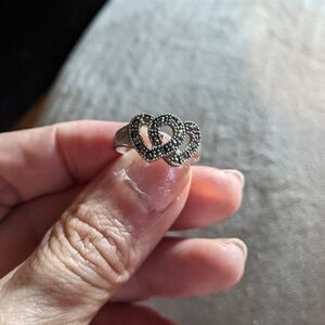 Elegant Vintage Silver Encrusted Connected Hearts Ring Size 7